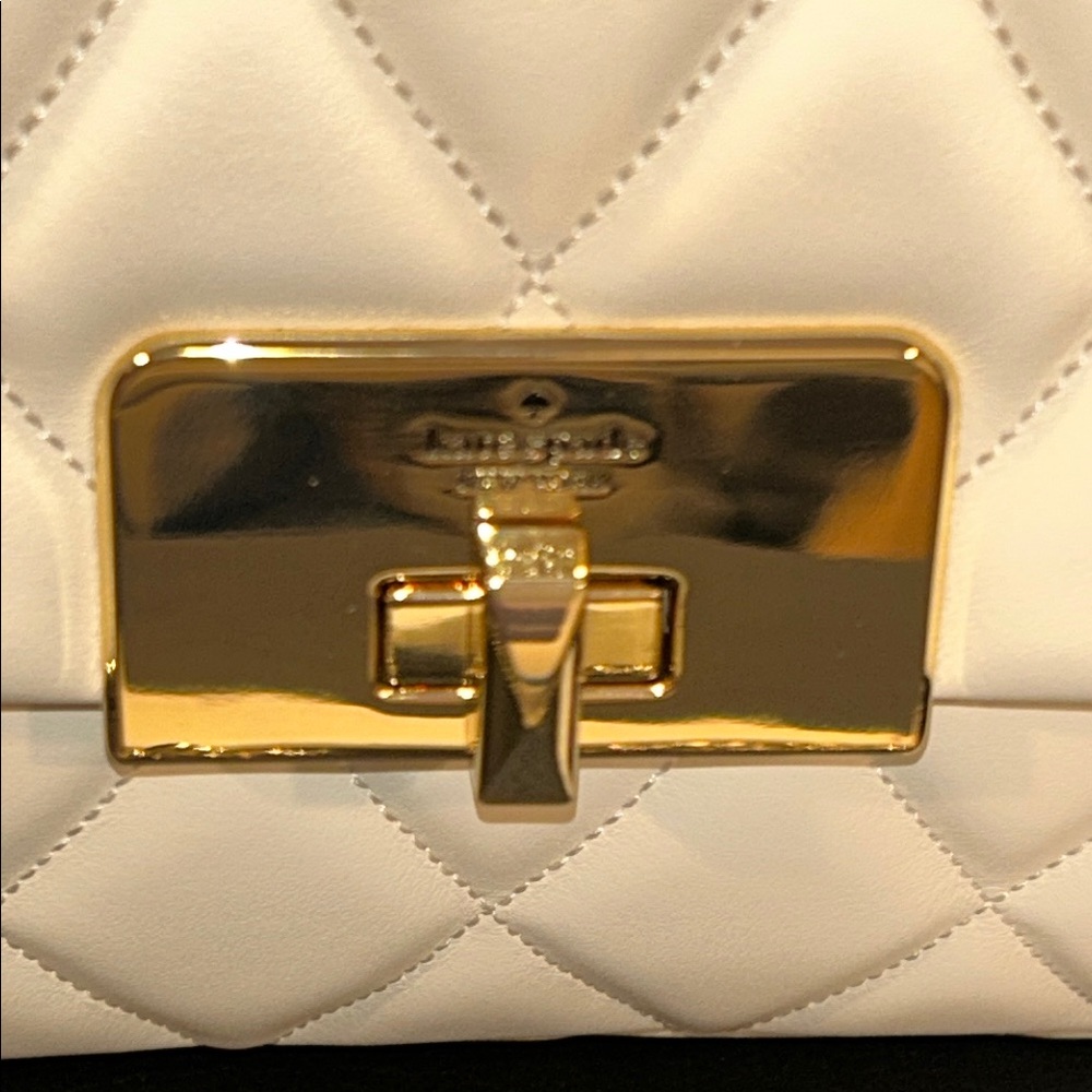 Kate Spade NWT New York Cream Quilted Shoulder Bag with Gold Chain - Picture 6 of 15